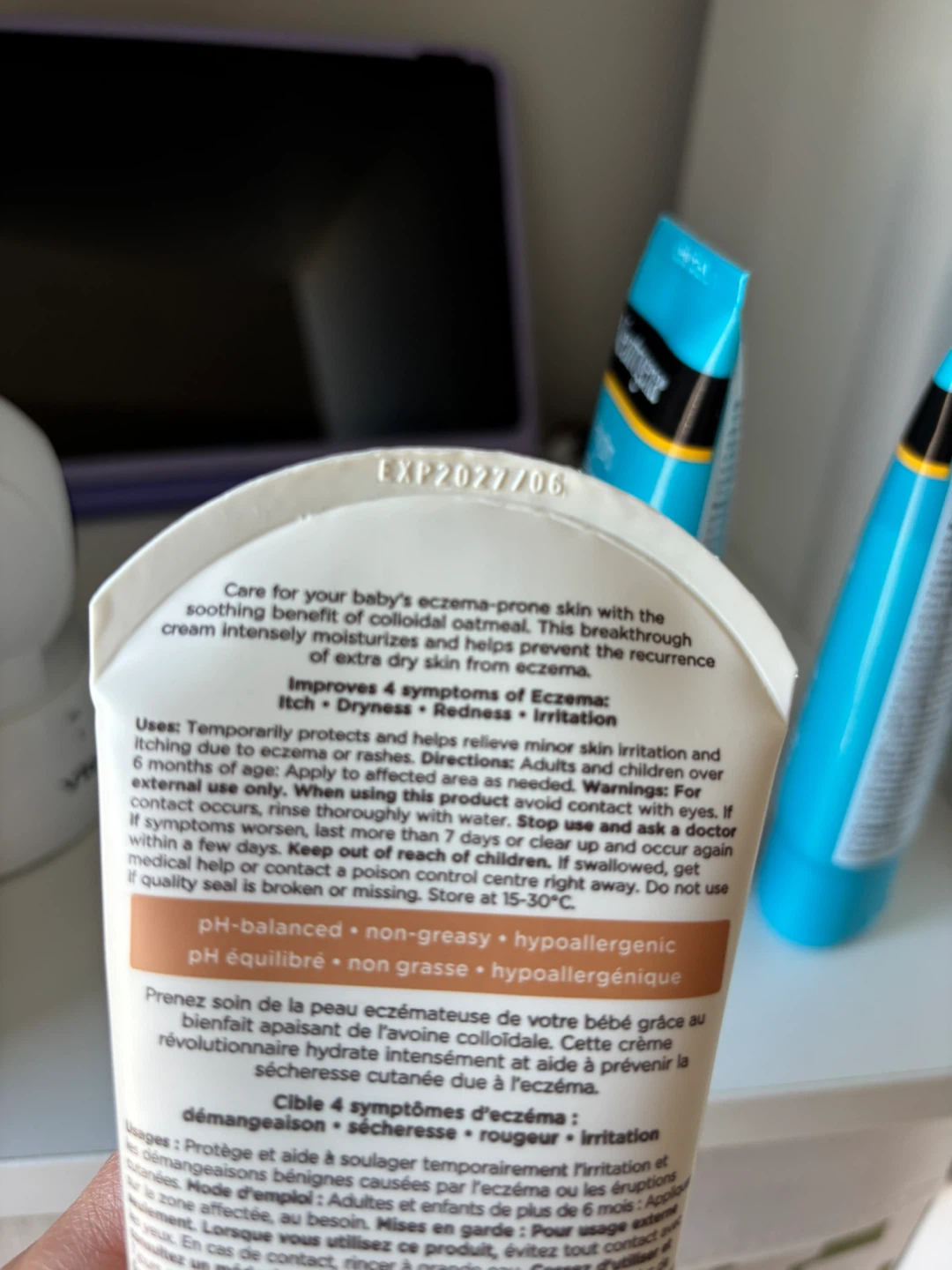 Aveeno Lotion, Neutrogena, and Banana boast Sunscreens - photo 5