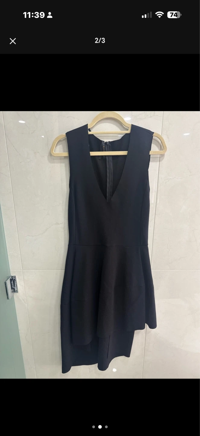 Black Sleeveless Dress - photo 2