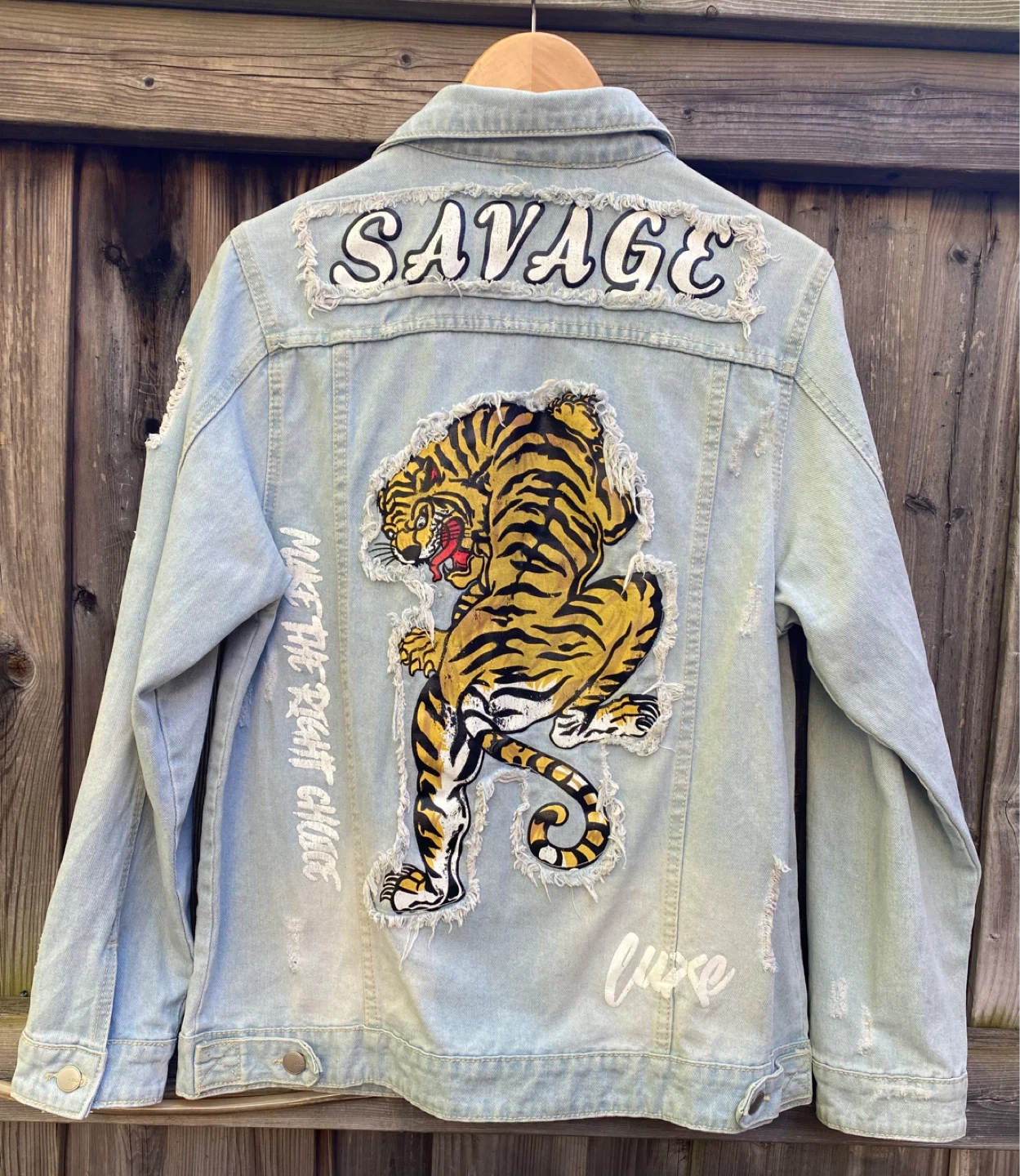 Victorious Men's Savage Tiger  Denim Jean Jacket, S