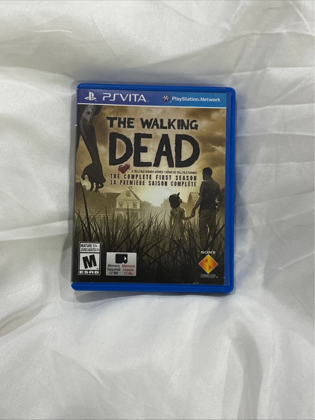 The Walking Dead: Season One - PS Vita - photo 2