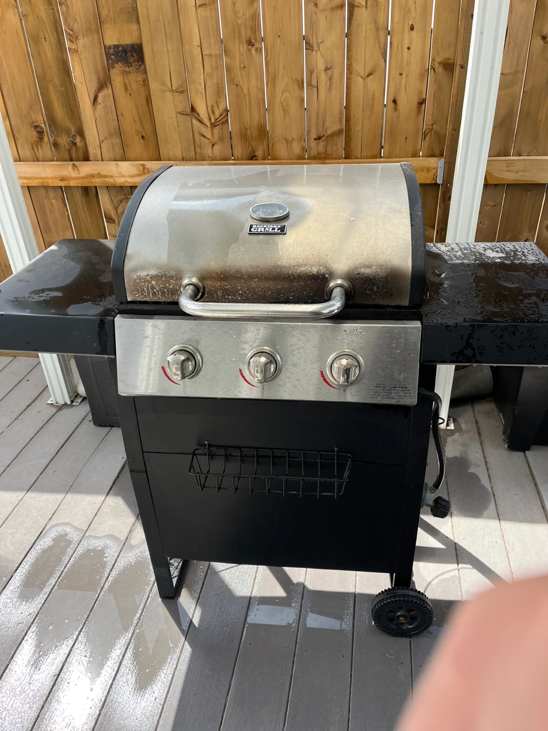 Backyard Grill Propane BBQ - photo 5