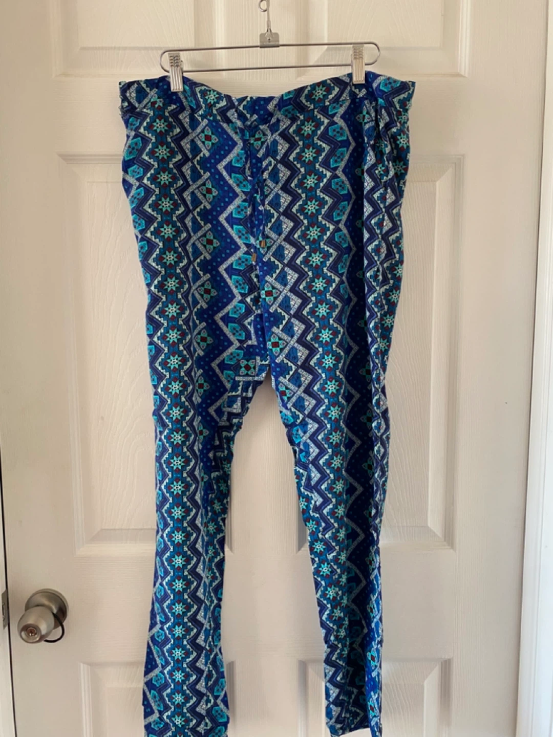 Skyla Women's Blue Geometric Print Leggings Size S