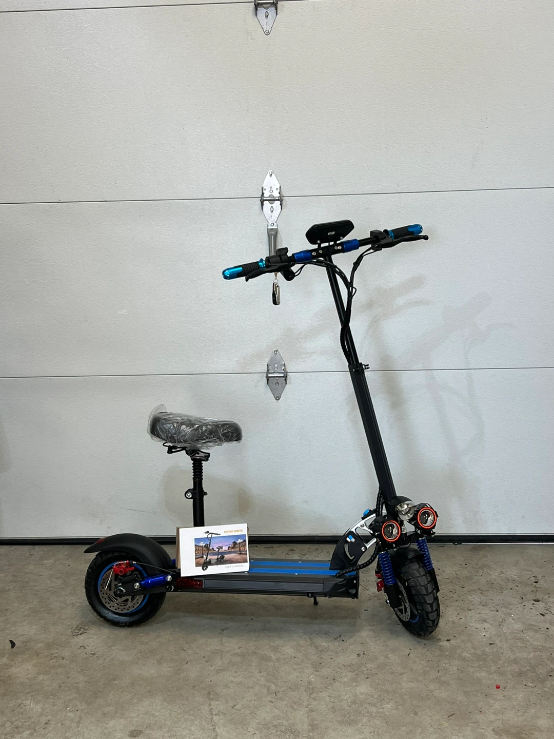 Electric Scooter with Seat