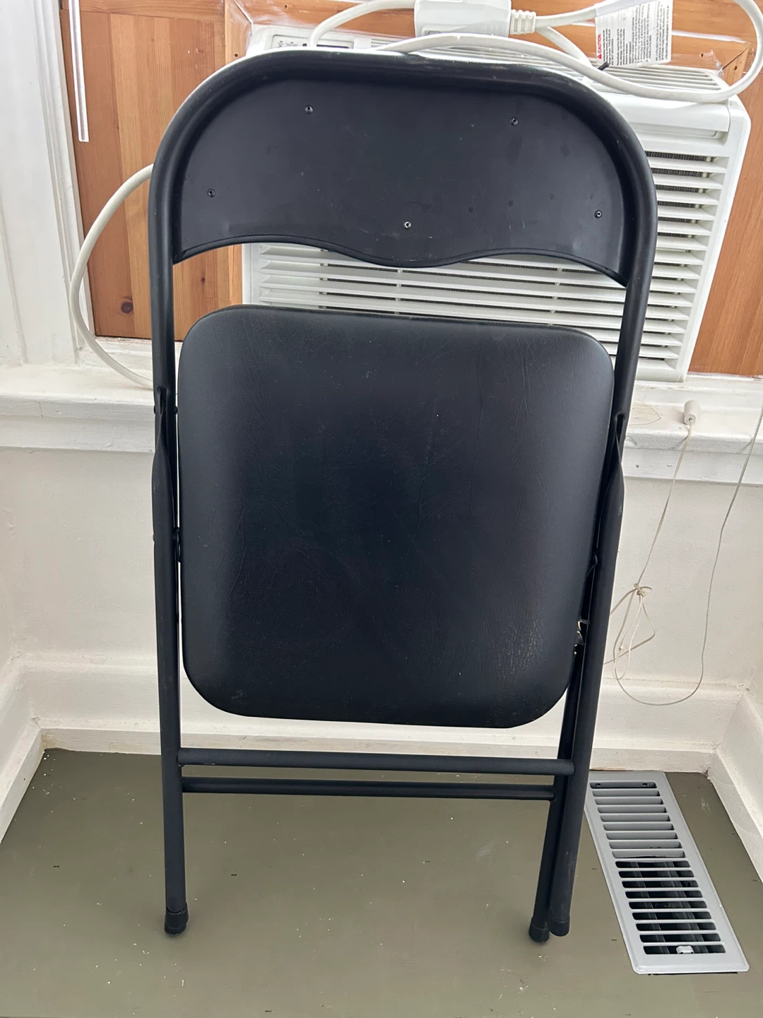 Black Folding Chair - photo 2