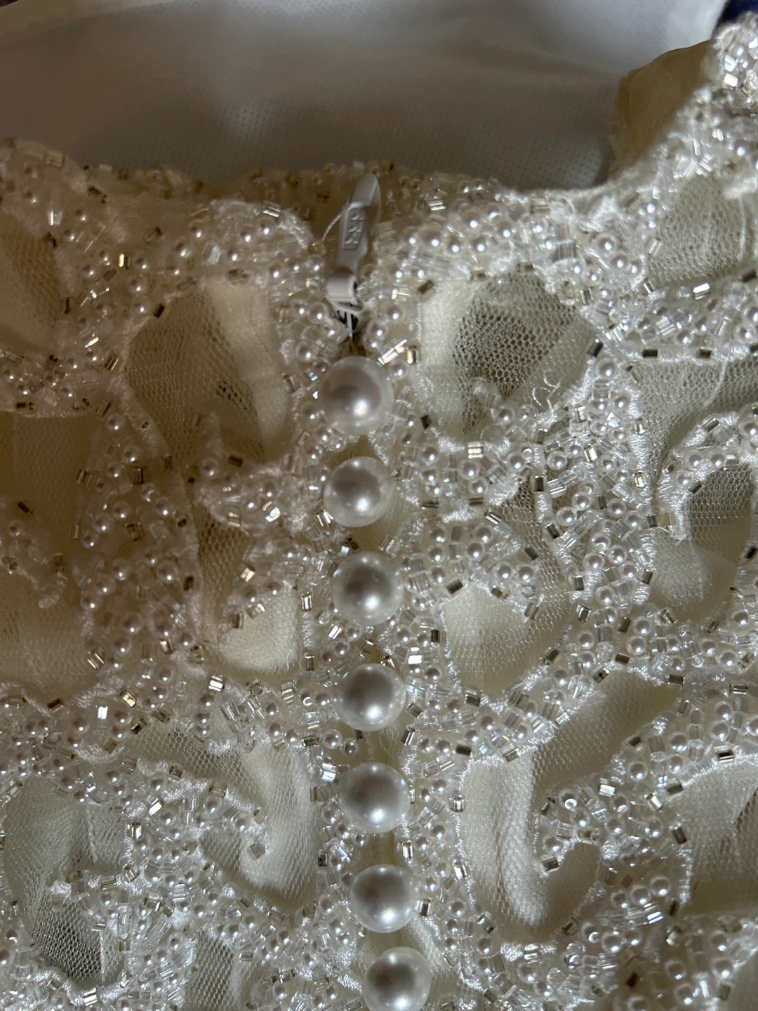 White Mermaid Wedding Dress with Lace Detail - photo 5