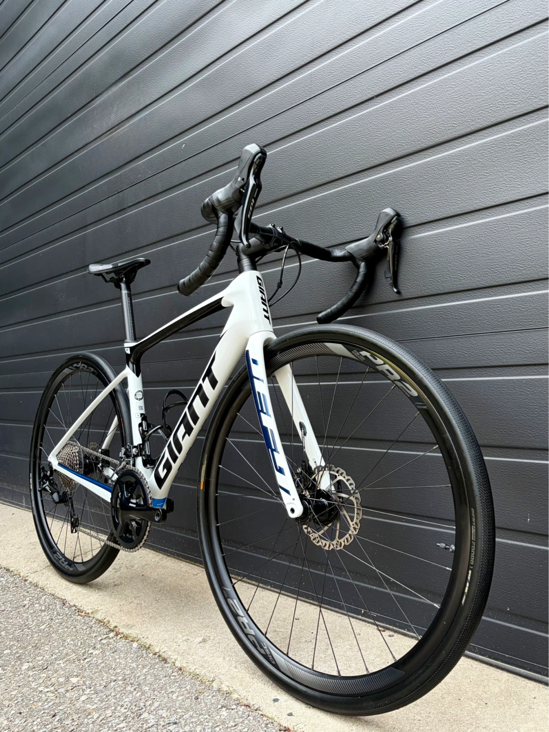 New Carbon Giant Defy Advanced 2 - photo 5