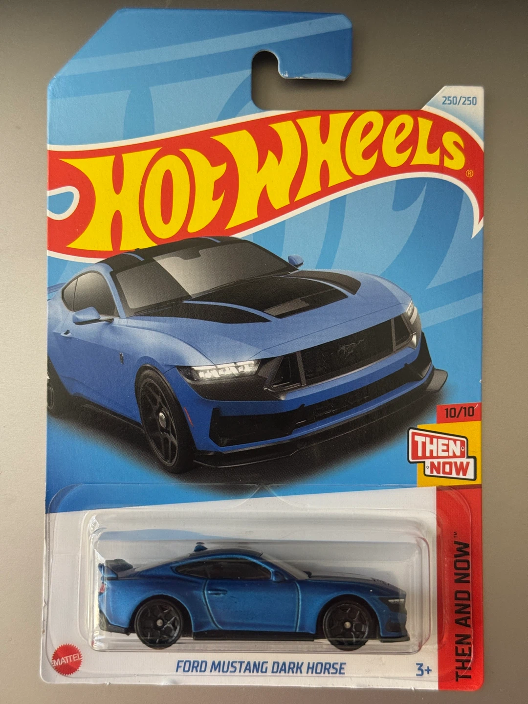 Hot Wheels Ford Mustang Dark Horse