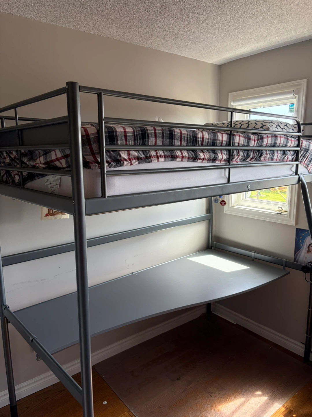 IKEA SVÄRTA Loft Bed with Desk - photo 2