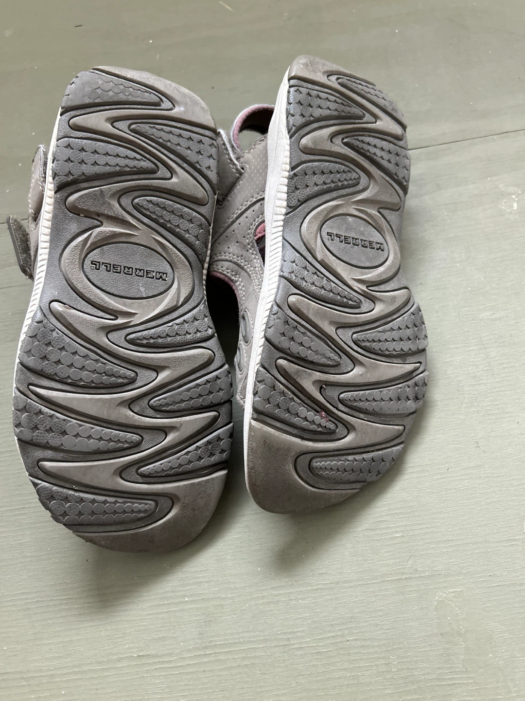 Merrell Grey Pink Sandals - photo 2