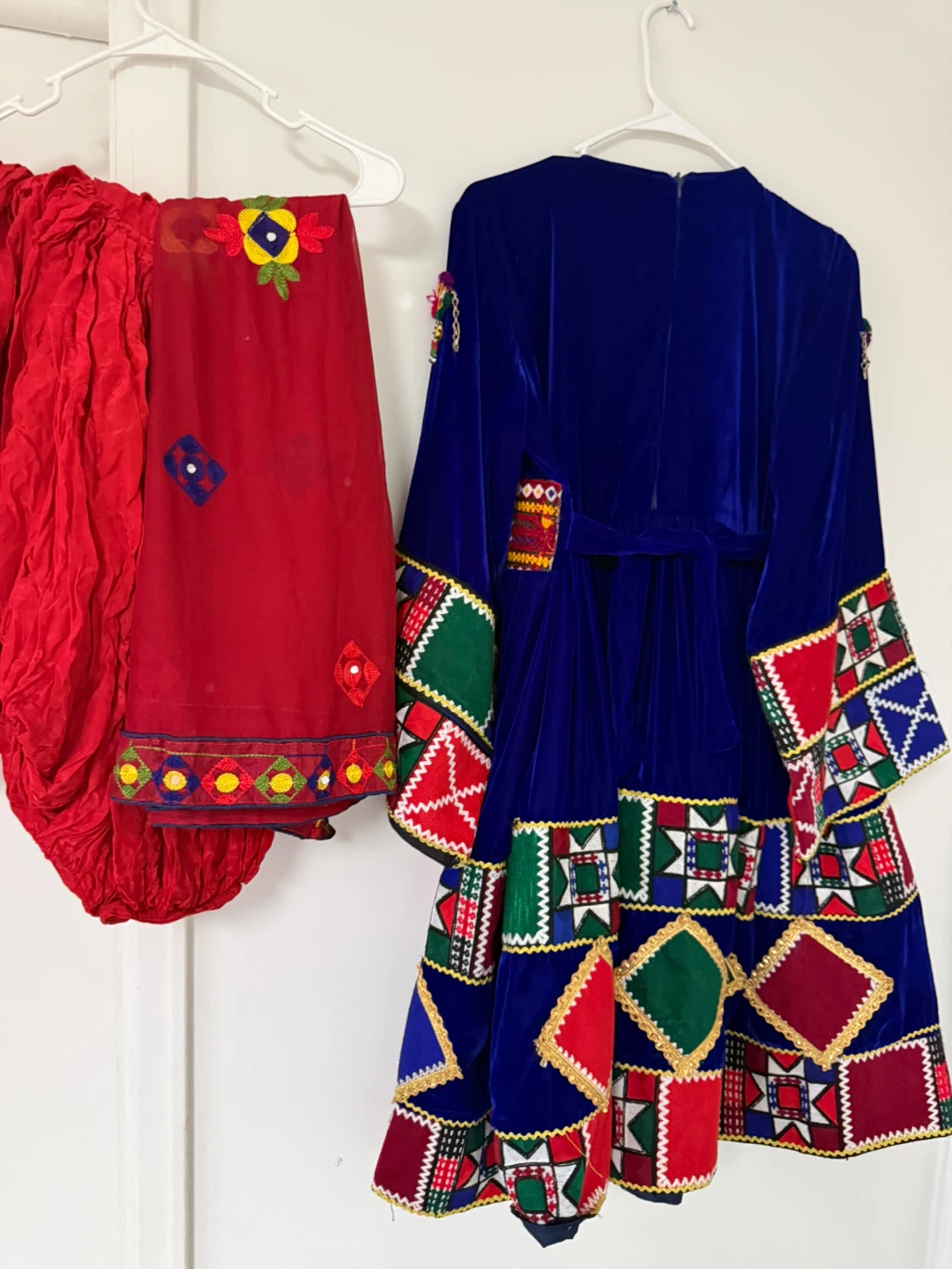 Embroidered Blue Velvet Afghan Dress with Red Pants - photo 3