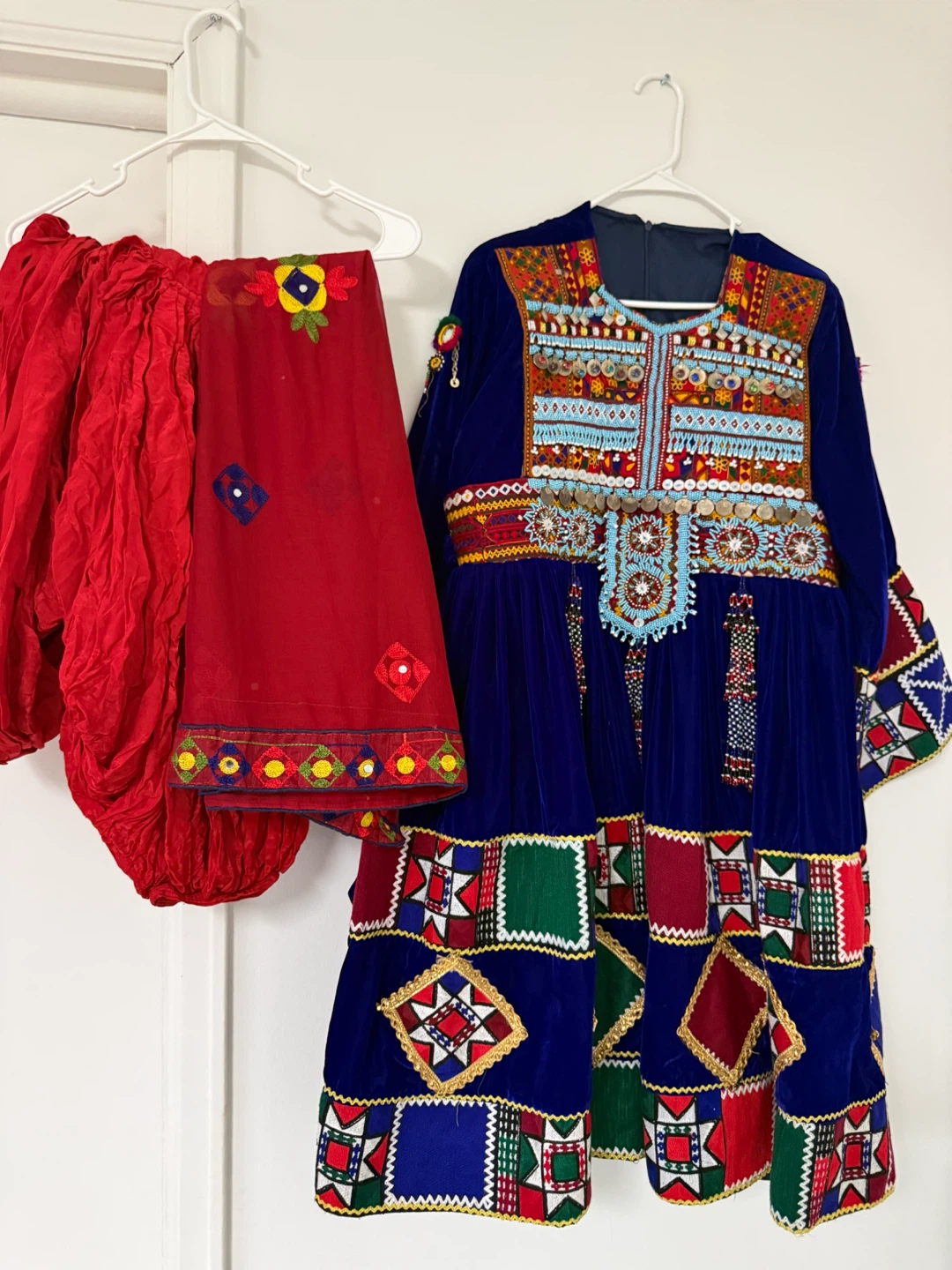 Embroidered Blue Velvet Afghan Dress with Red Pants - photo 4