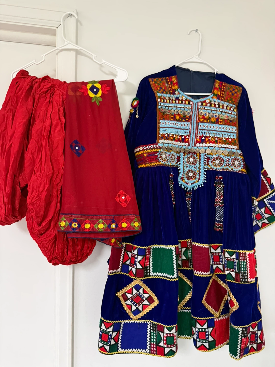 Embroidered Blue Velvet Afghan Dress with Red Pants - photo 2