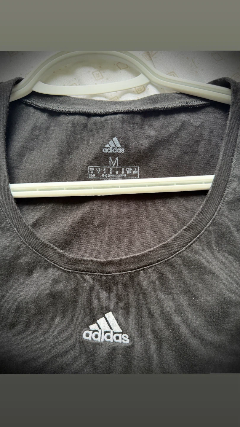 Adidas Black Athletic Tank Top and Capris Set - Size Medium - photo 2