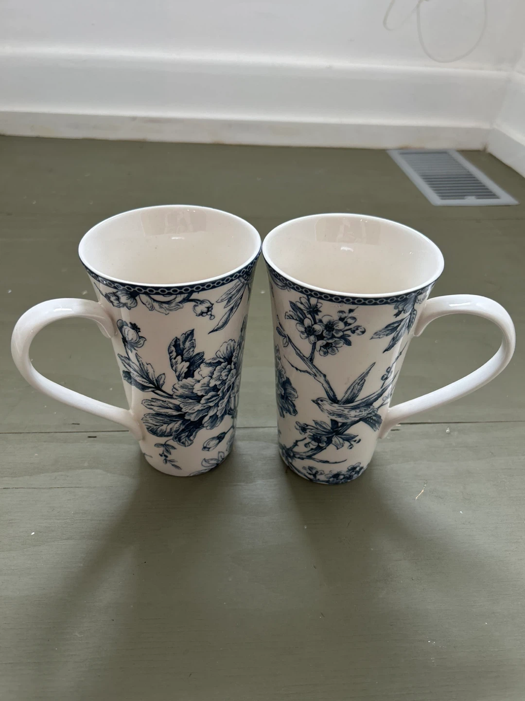 Set of 2 Tall Mugs Blue Floral Bird Design - photo 3