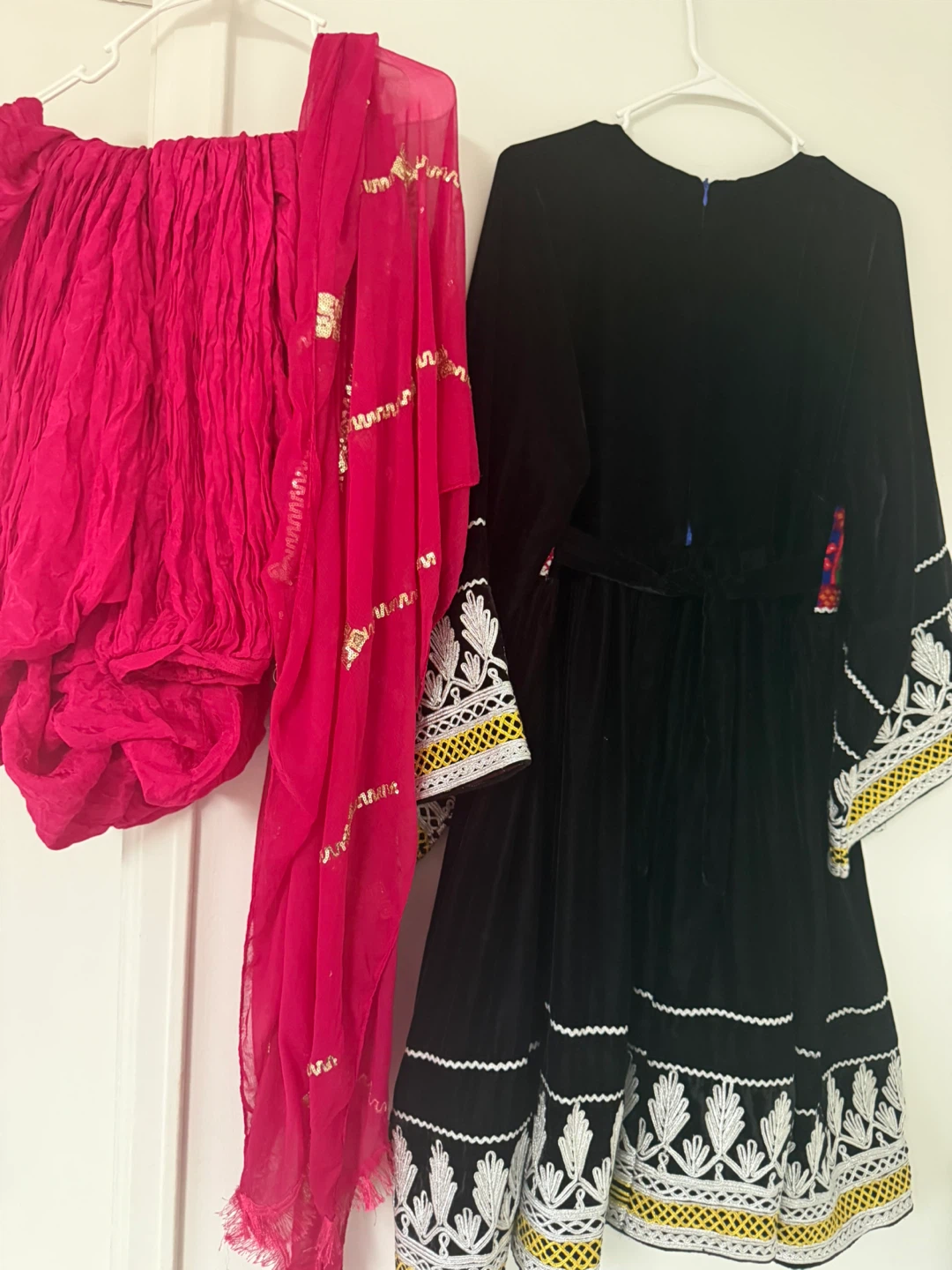 Black Velvet Afghan Dress with Pink Scarf - photo 3
