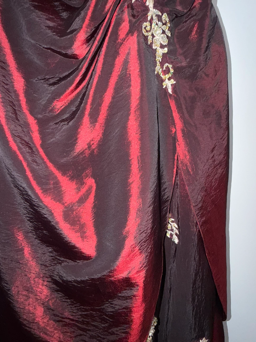 Burgundy Beaded Strapless Gown - photo 2