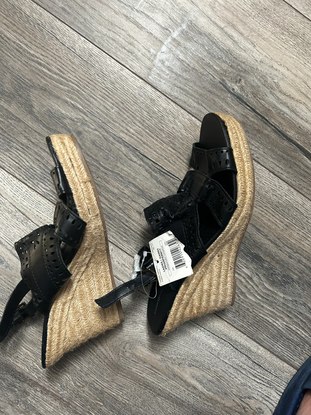 George black wedge sandals - photo 3