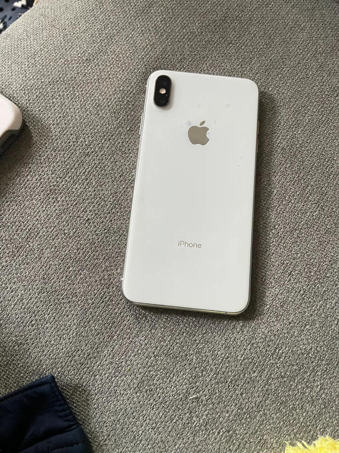 Apple iPhone XS Max 64GB White Unlocked - photo 2