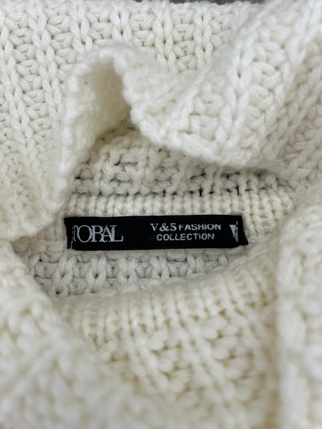 TOPAL V&S Fashion Collection Cream Knit Turtleneck Sweater - photo 3