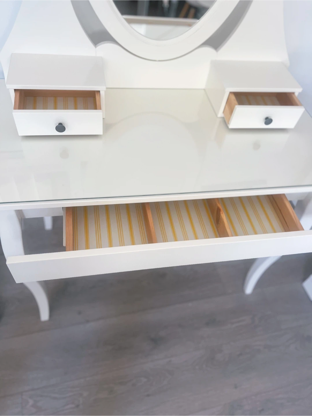 IKEA HEMNES Vanity Table,small fee for delivery - photo 2