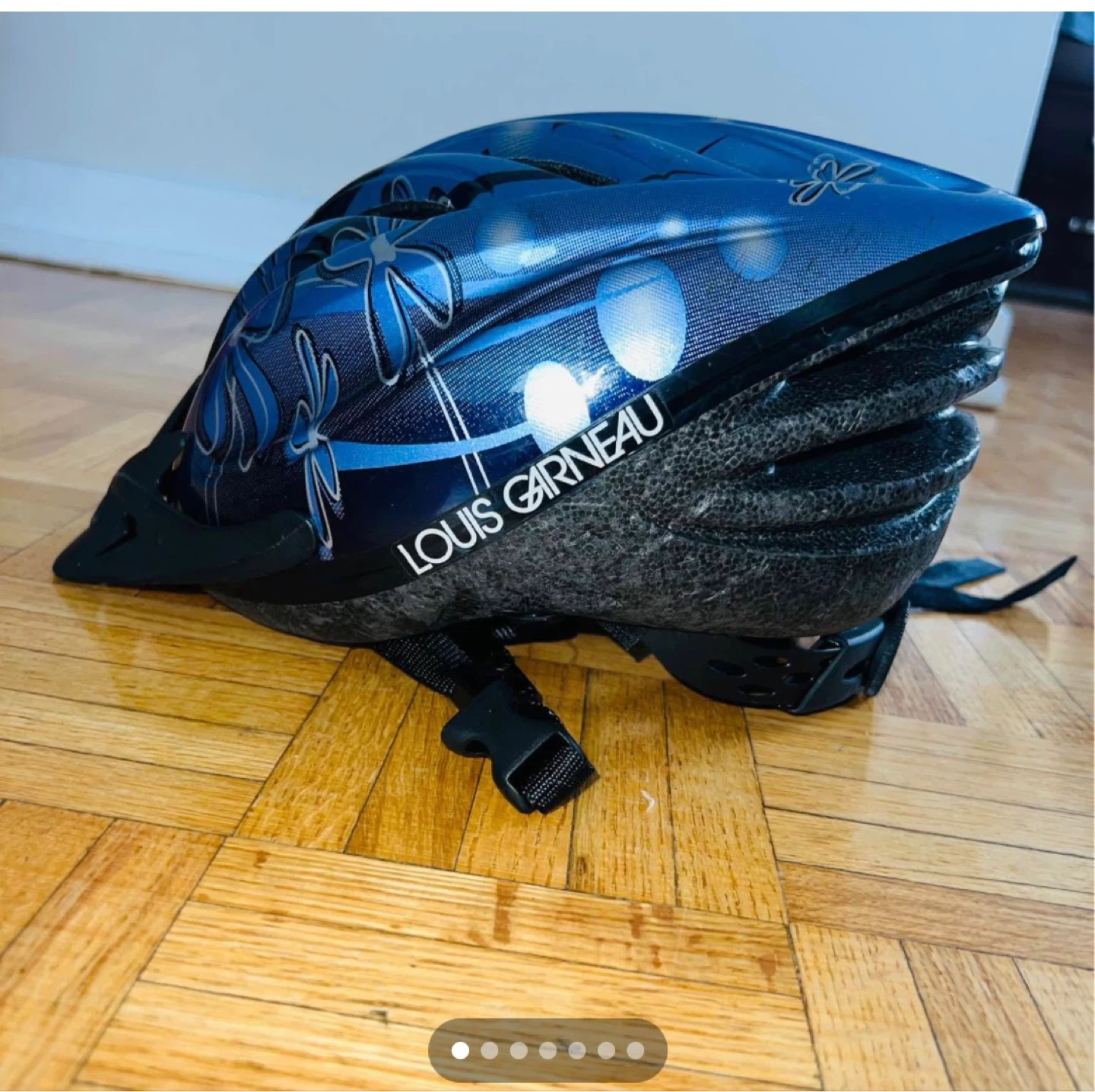 Louis Garneau Blue Bicycle Helmet