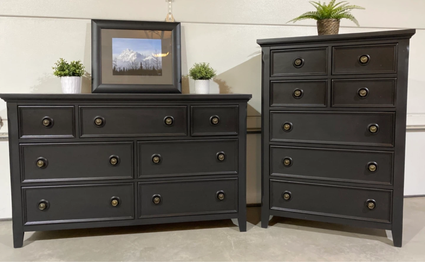 Hardwood Black Dresser Set Long & Tall - photo 5