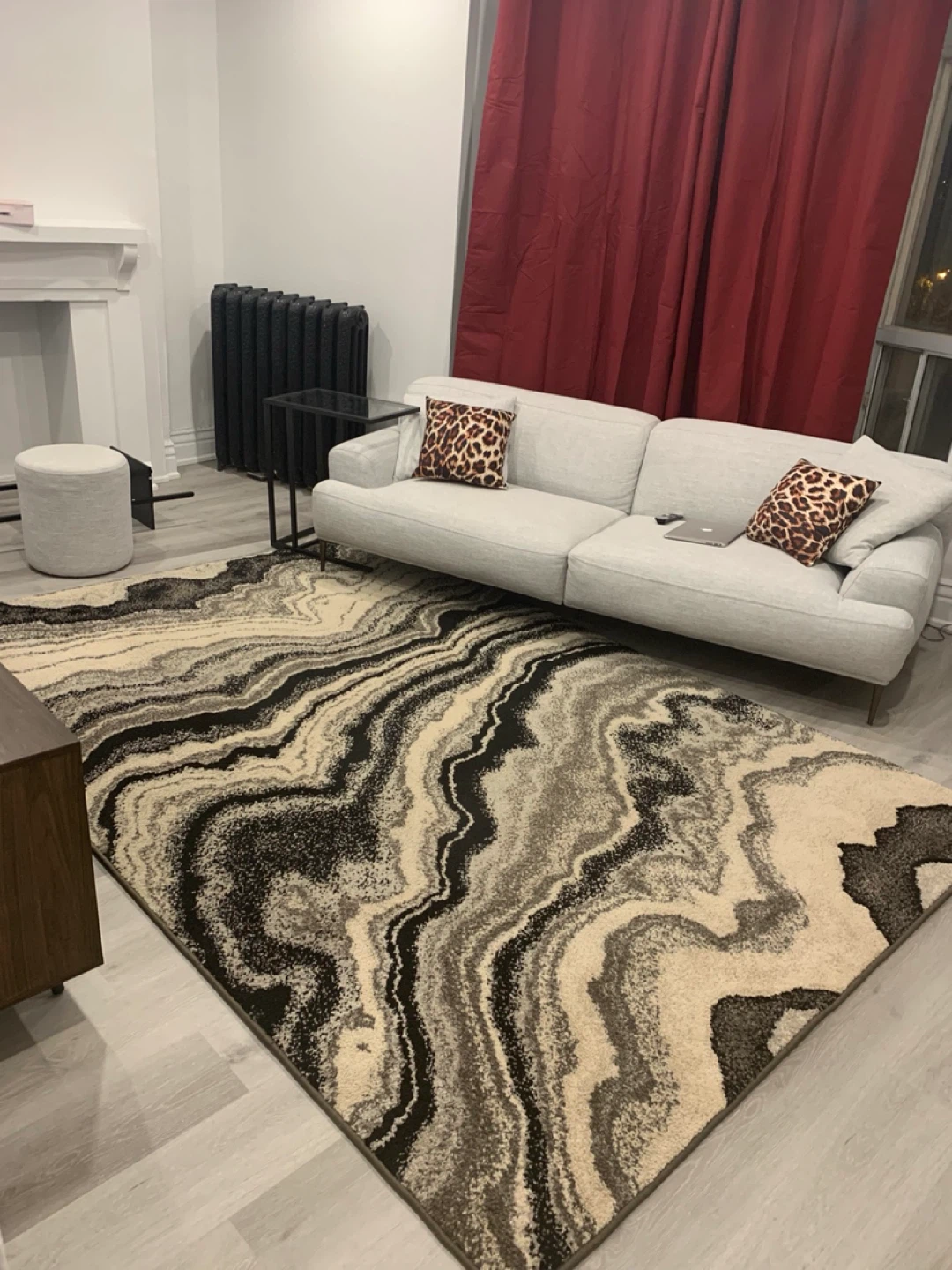 Large Abstract Rug (10x7 FT)