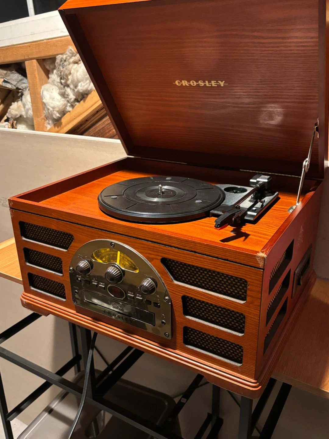 Crosley Record Player Turntable with CD and Radio - photo 3