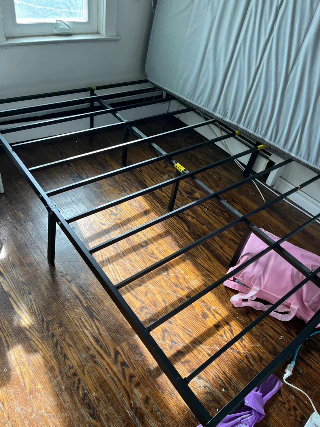 Black Metal Bed Frame Queen size