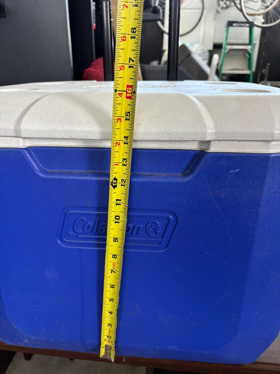 Coleman Rolling Cooler