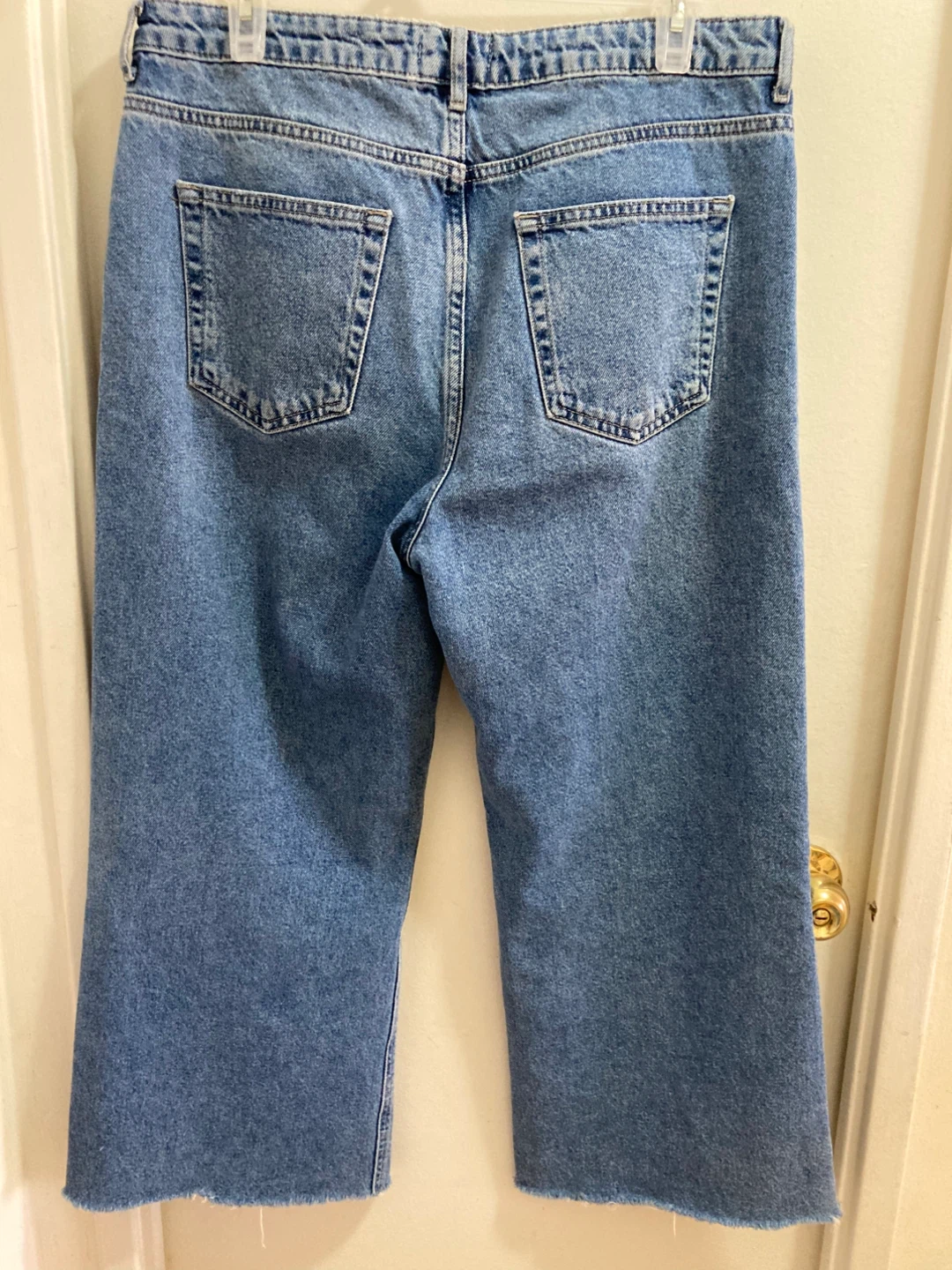 Size 31 Short Wide Leg Jeans - photo 3