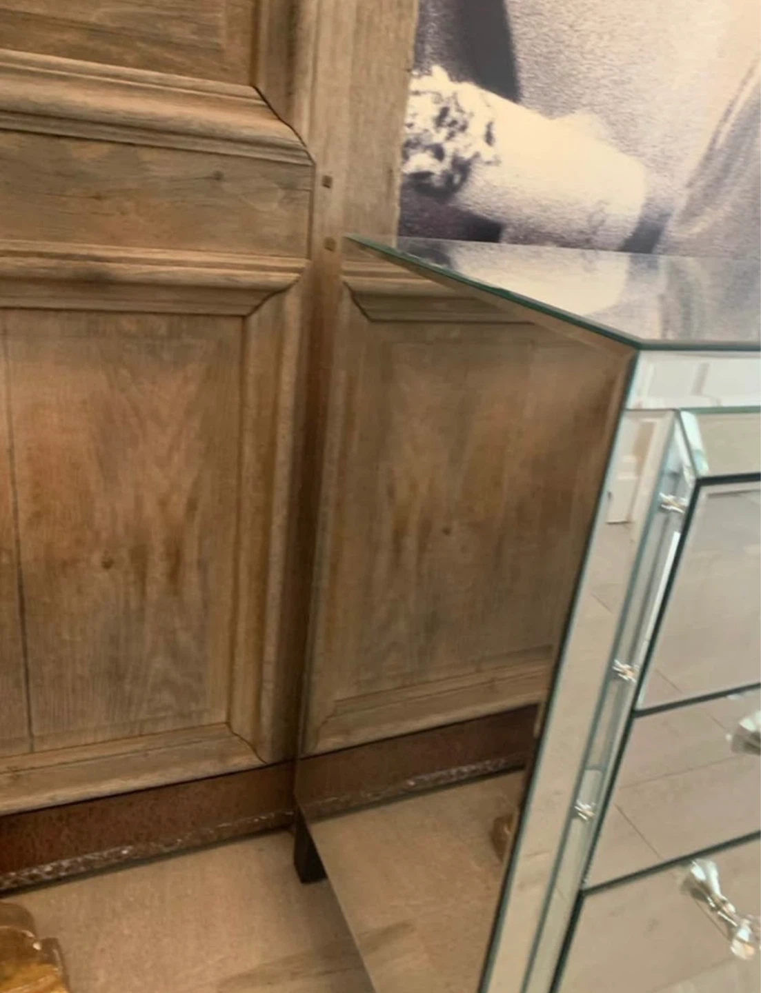 MIRRORED CABINET 3 drawers dresser - photo 4