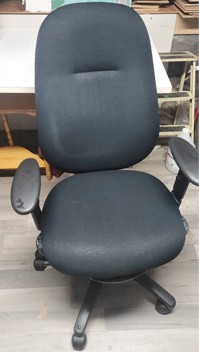 Chaise de bureau confortable avec accoudoirs – PRIX RAPIDE