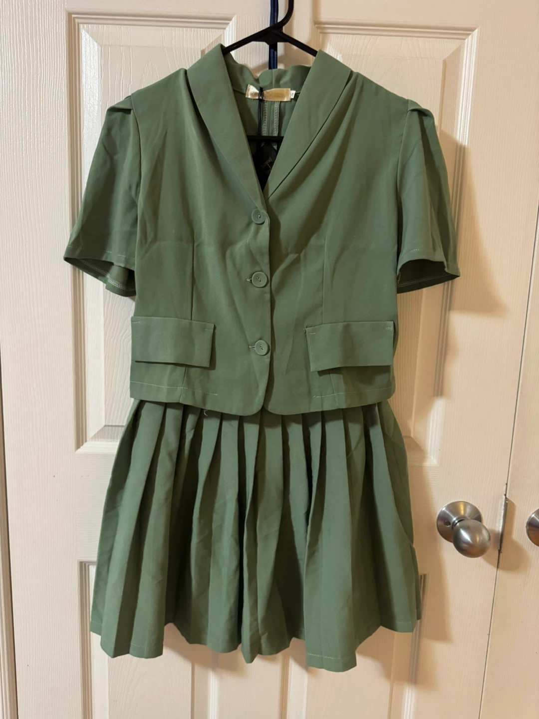 New - Two-Piece girl/women blazer and skirt