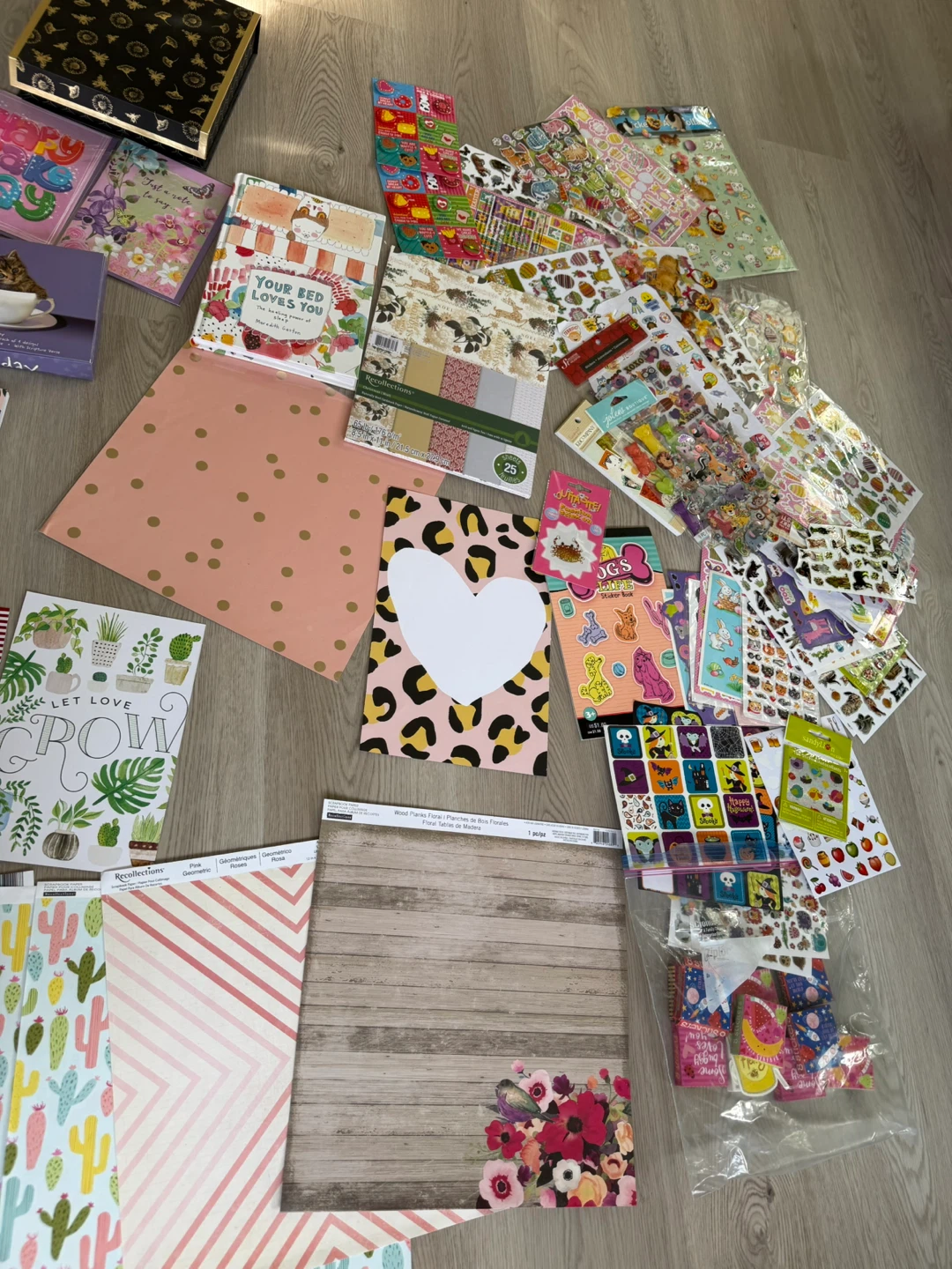 Big bundle of scrapbooking/stationary supplies - photo 5