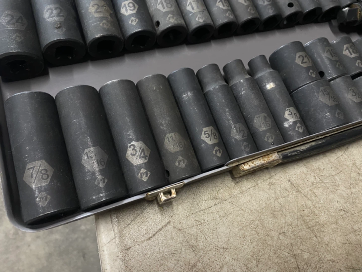 Impact socket set metric/standard - photo 2