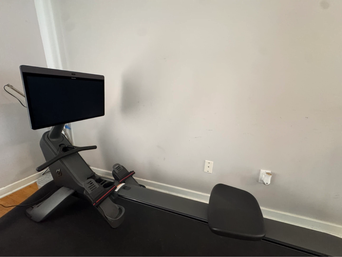Peloton Rower - photo 4