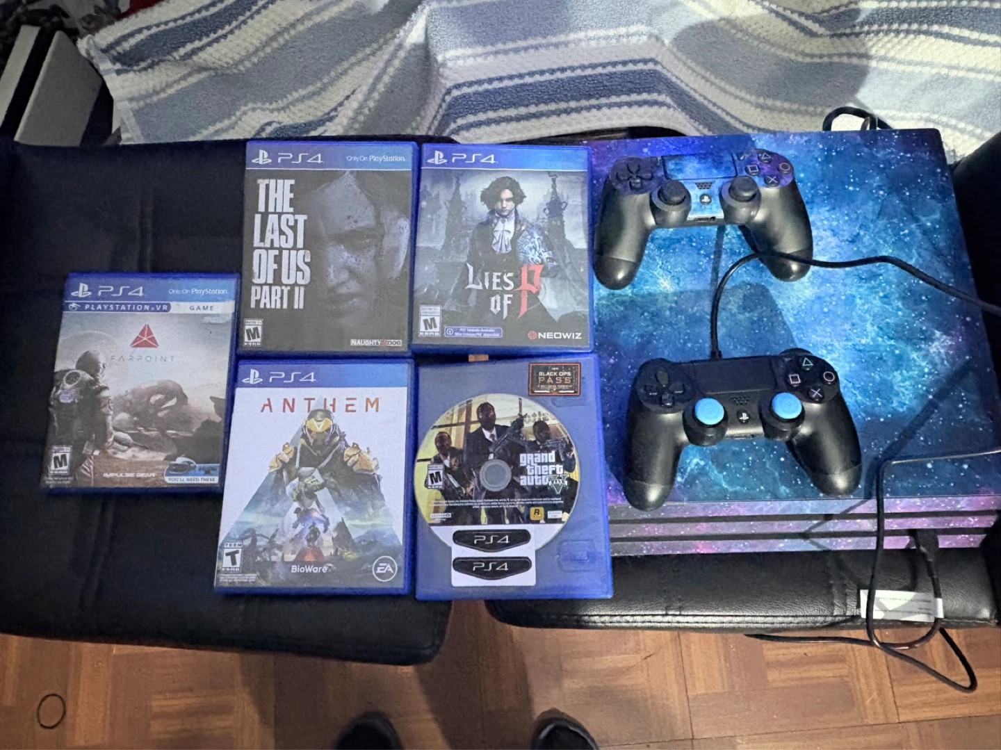 Custom Galaxy PS4 Pro Console Bundle with Games - photo 2