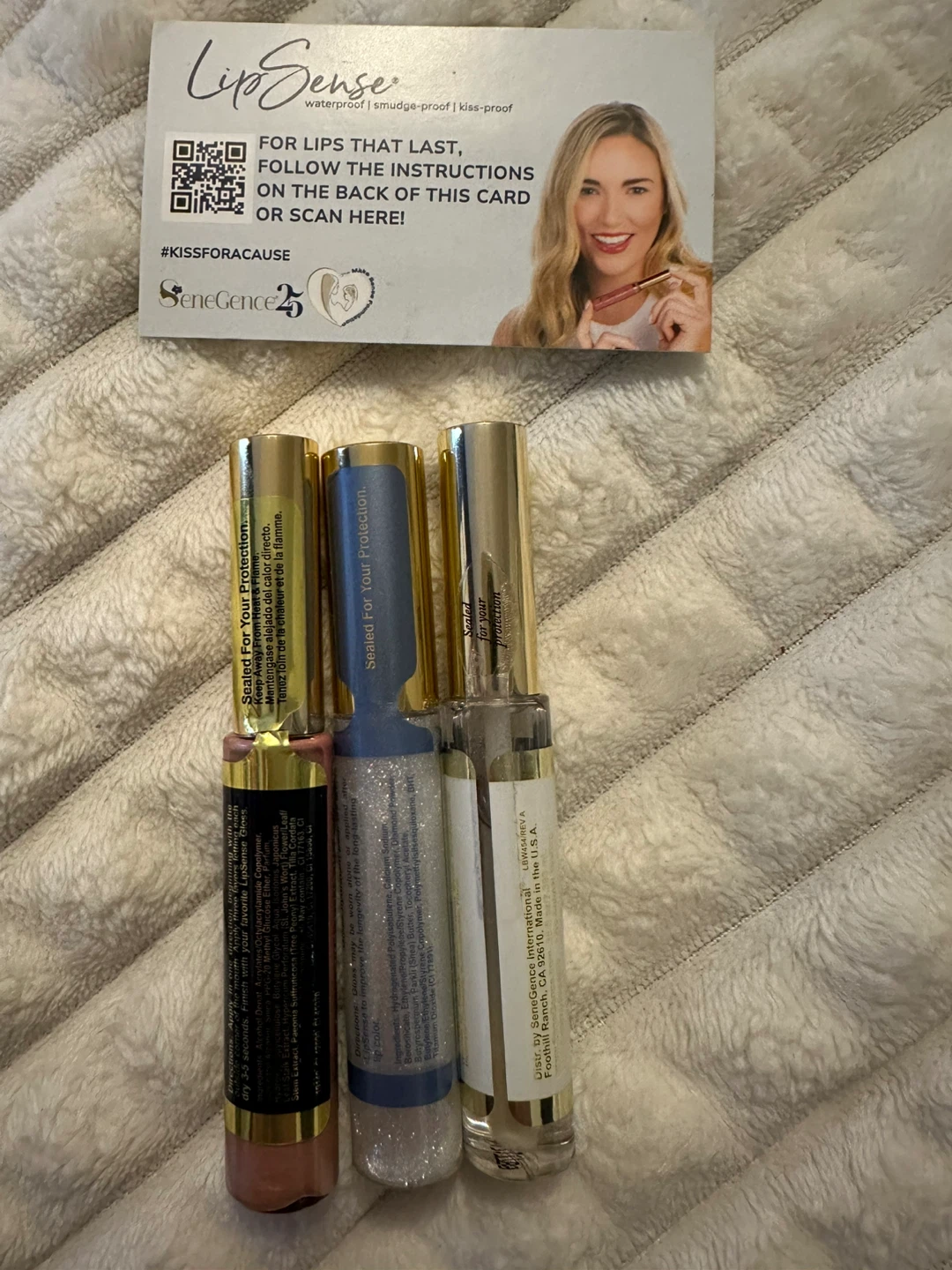 LipSense Lip Kit  (Lip Color, Gloss & Remover) lip combo - photo 3