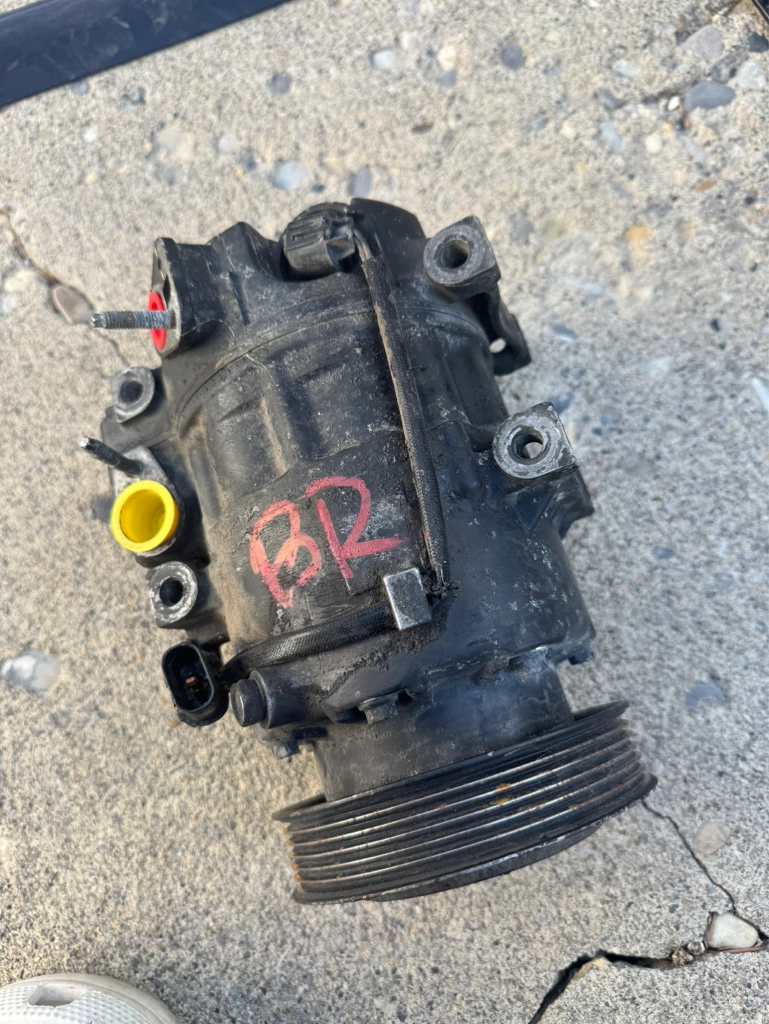 AC Compressor - Nissan pathfinder and other 3.0L engine cars - photo 2
