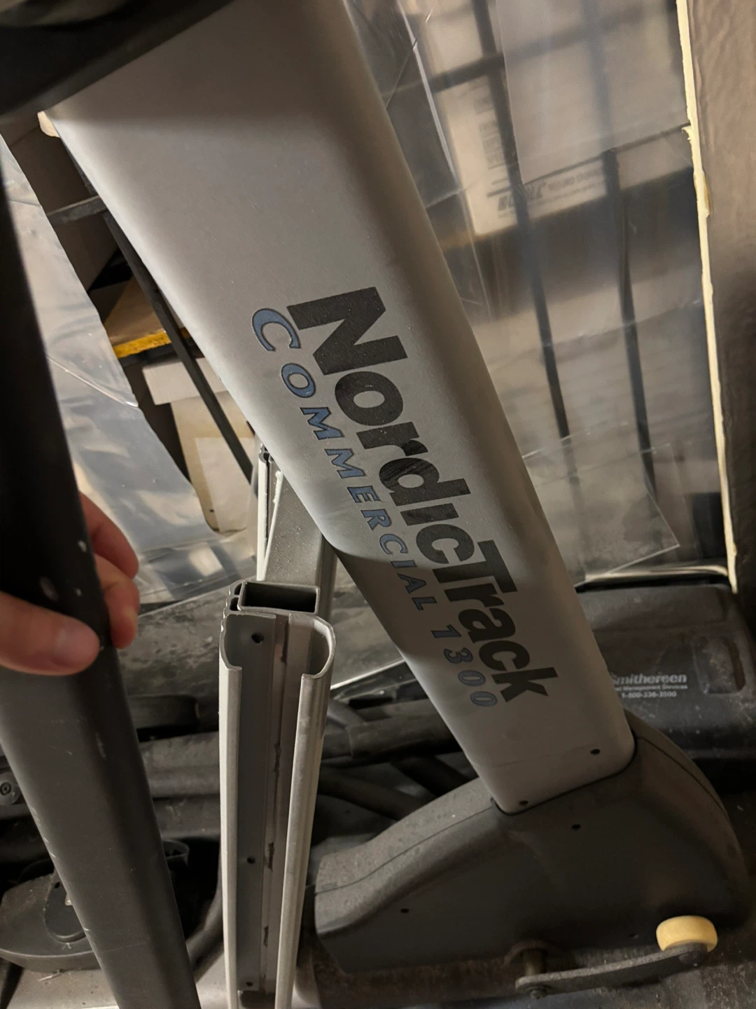 NordicTrack Commercial 1300 Elliptical - photo 4