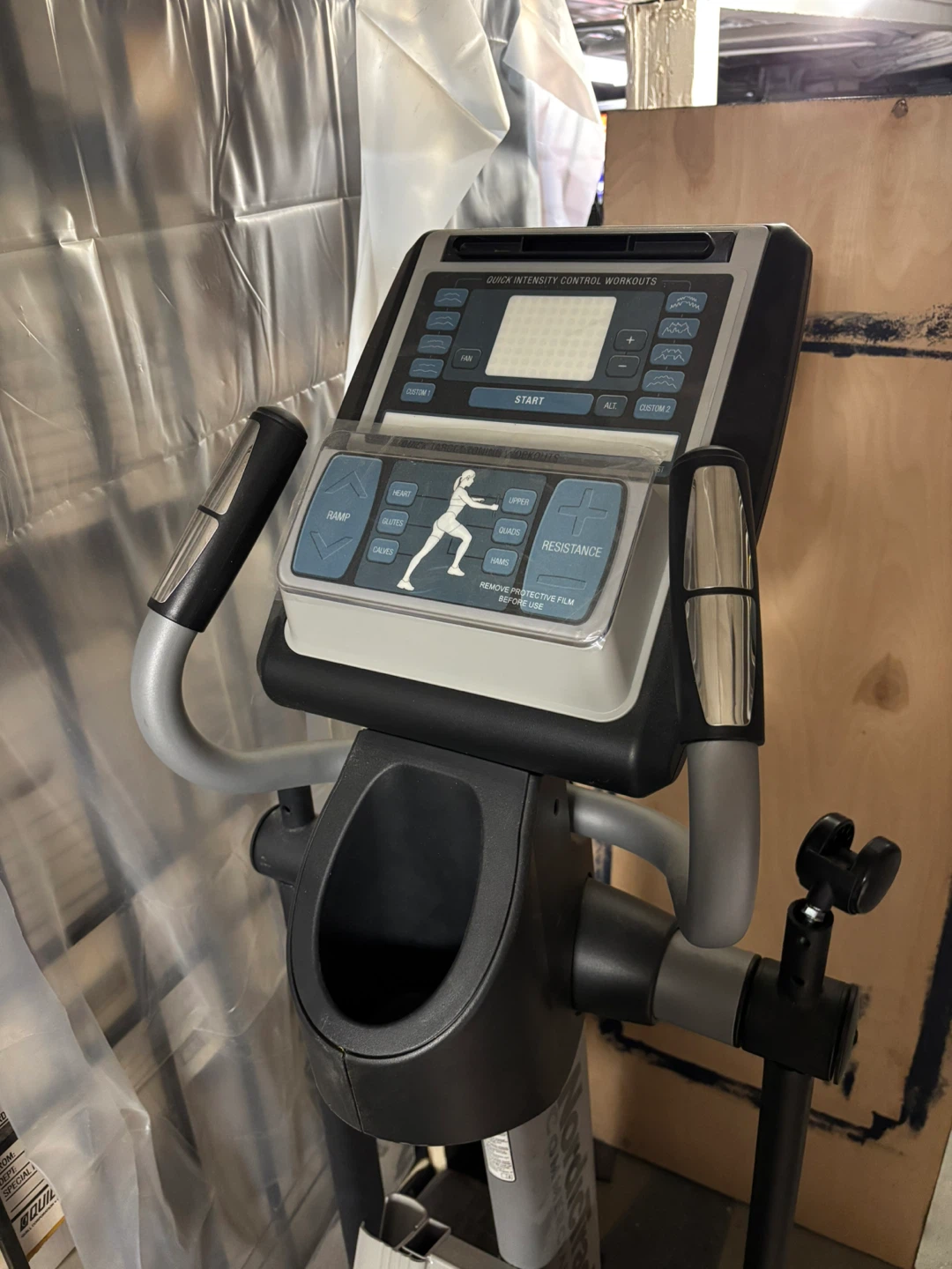NordicTrack Commercial 1300 Elliptical - photo 2