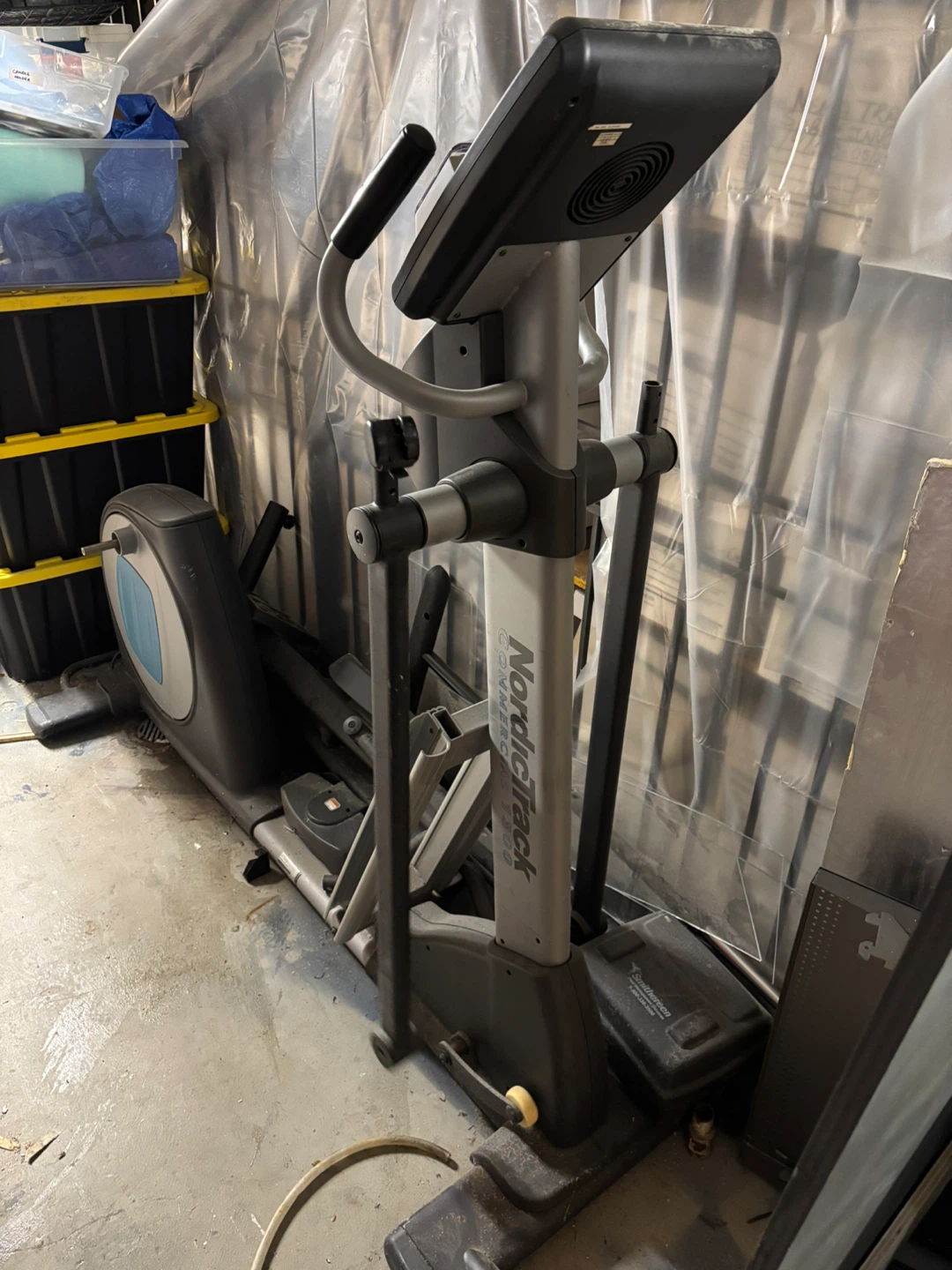 NordicTrack Commercial 1300 Elliptical - photo 5
