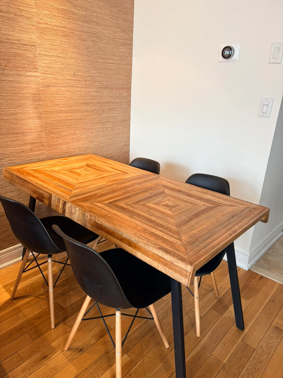 Wooden Structube Dining Table with 4 chairs - photo 3