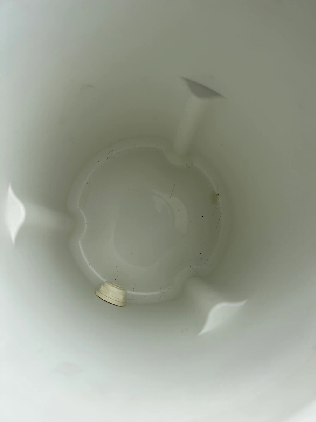 Igloo 2-Gallon Water Cooler Jug - photo 2