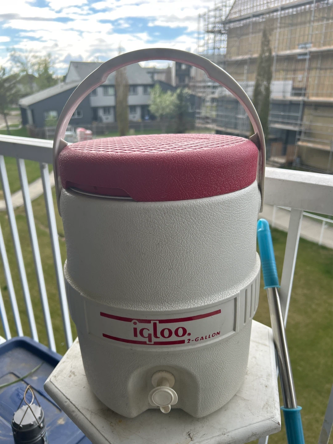 Igloo 2-Gallon Water Cooler Jug