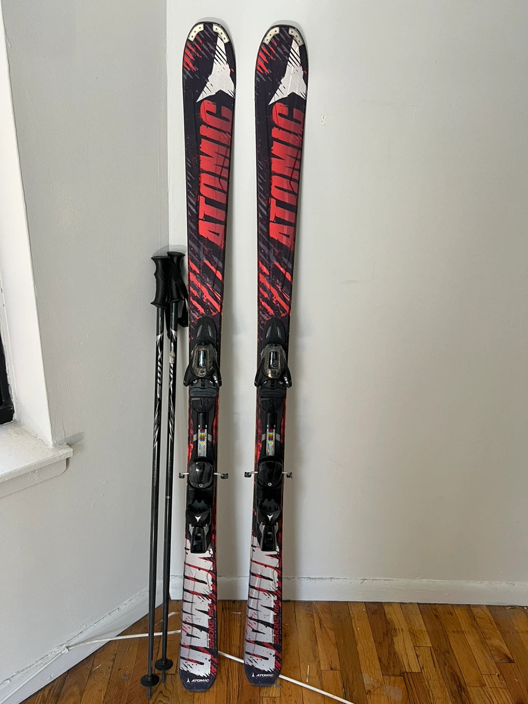 Atomic Skis with Poles - photo 2
