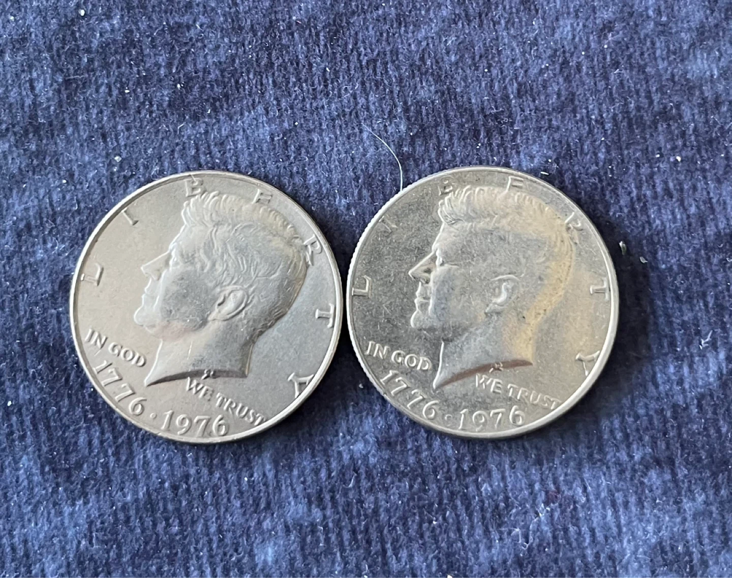 1776-1976 Kennedy Half Dollar Coins (2) - photo 3