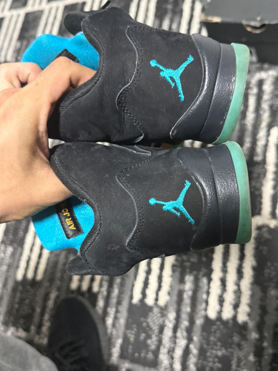 Air Jordan 5 Aqua Retro Size 5y GS Black Sneakers - photo 5
