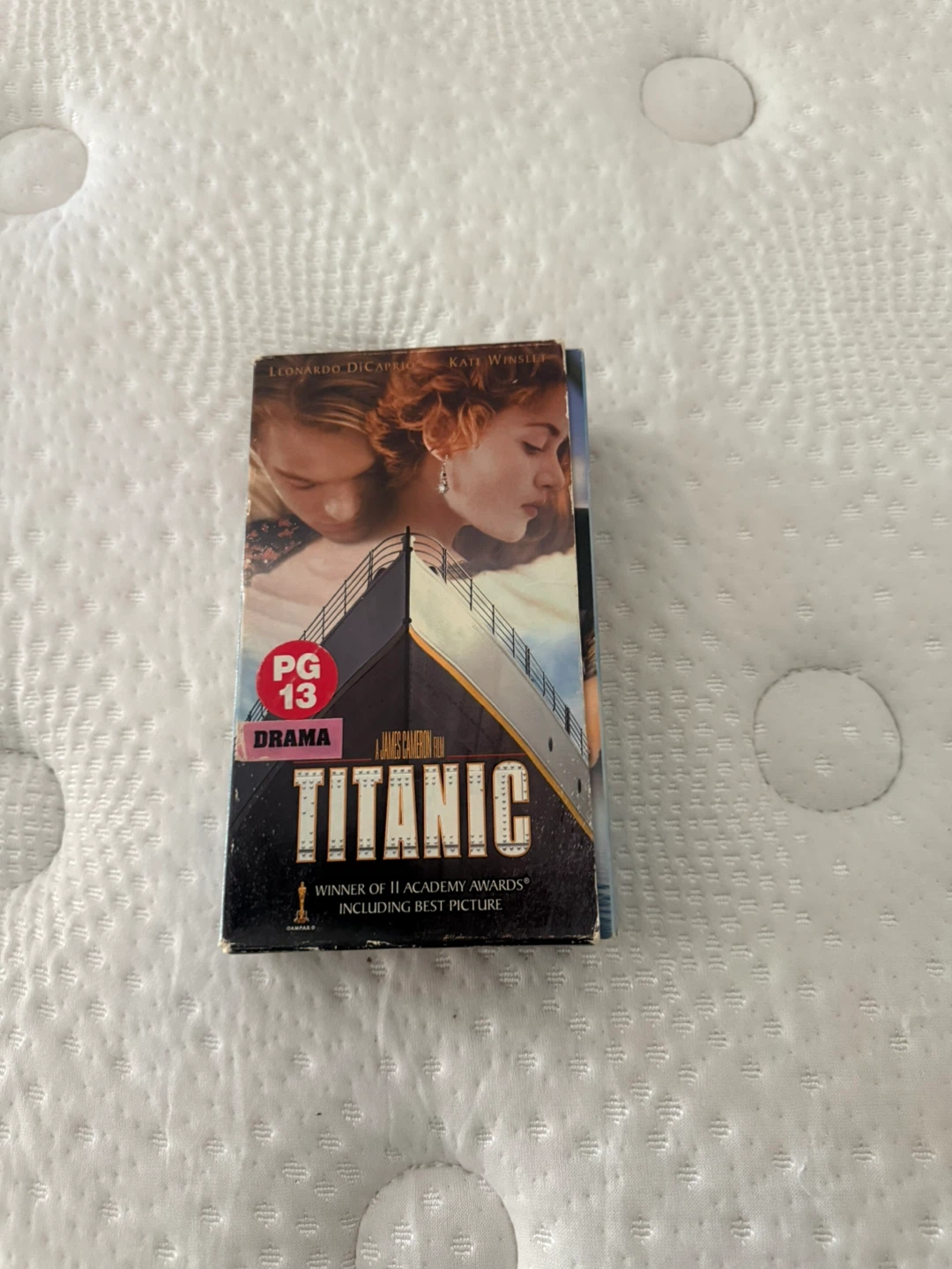 Titanic VHS - 2 Cassette Set - PG-13 Drama - photo 2